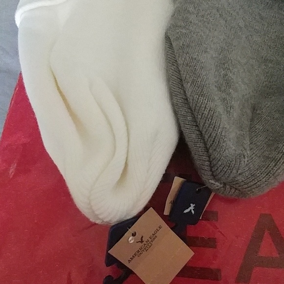 NEW Aerie and AEO beanie (1) - Picture 6 of 7